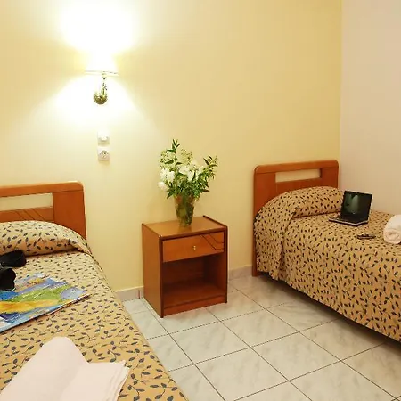 Planos Apart Hotel 3* Plános
