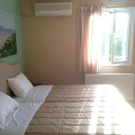 Planos Apart Hotel 3*