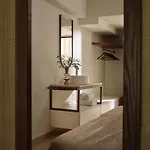 Deluxe Otel