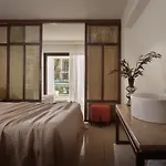 Deluxe Otel Plános