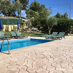 Deluxe Otel Plános