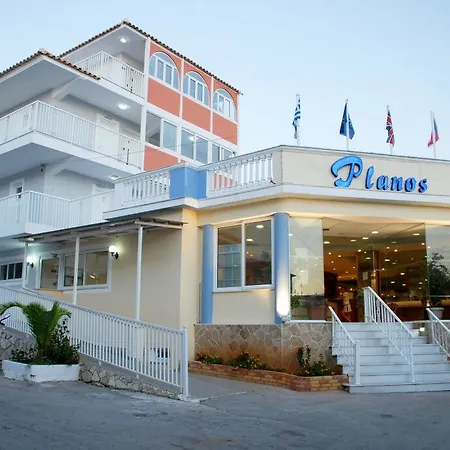 Deluxe 4* Plános